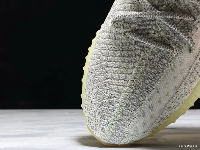 Yeshaya FX4348 Yeezy Boost Adidas Non-Reflective 350 V2 0605